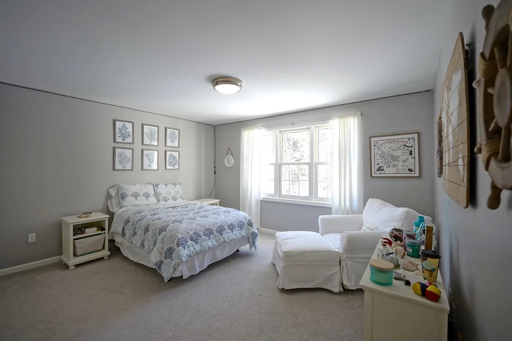 15 Finn Avenue Newfields NH 03856