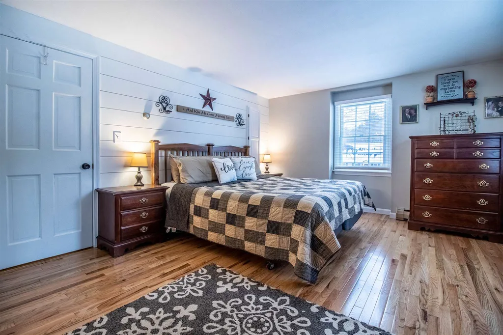 4 Meadow Lane Rochester NH 03867