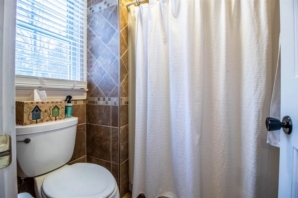 4 Meadow Lane Rochester NH 03867