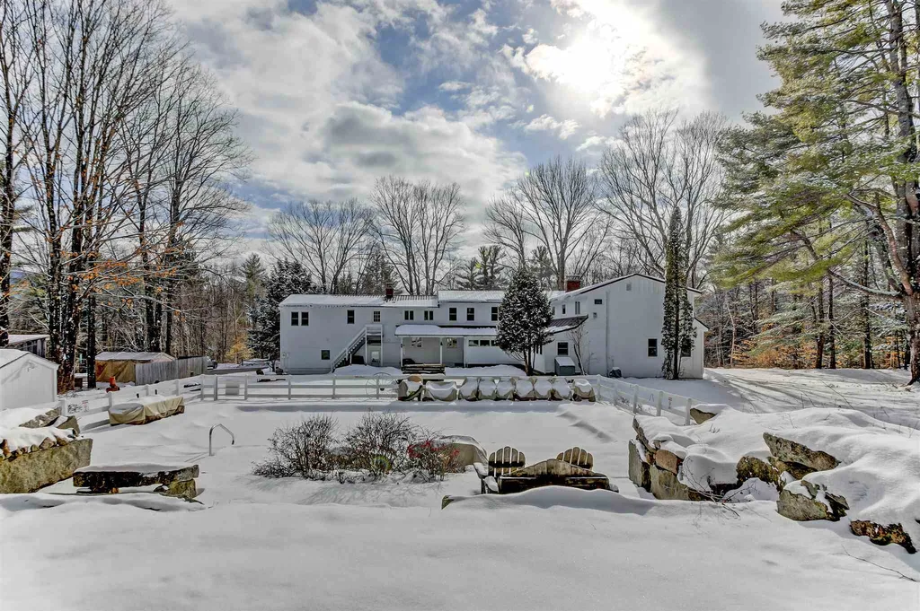 64 Mount Surprise Road Bartlett NH 03812