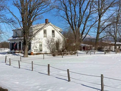 300 Stagecoach Road Stowe VT 05672