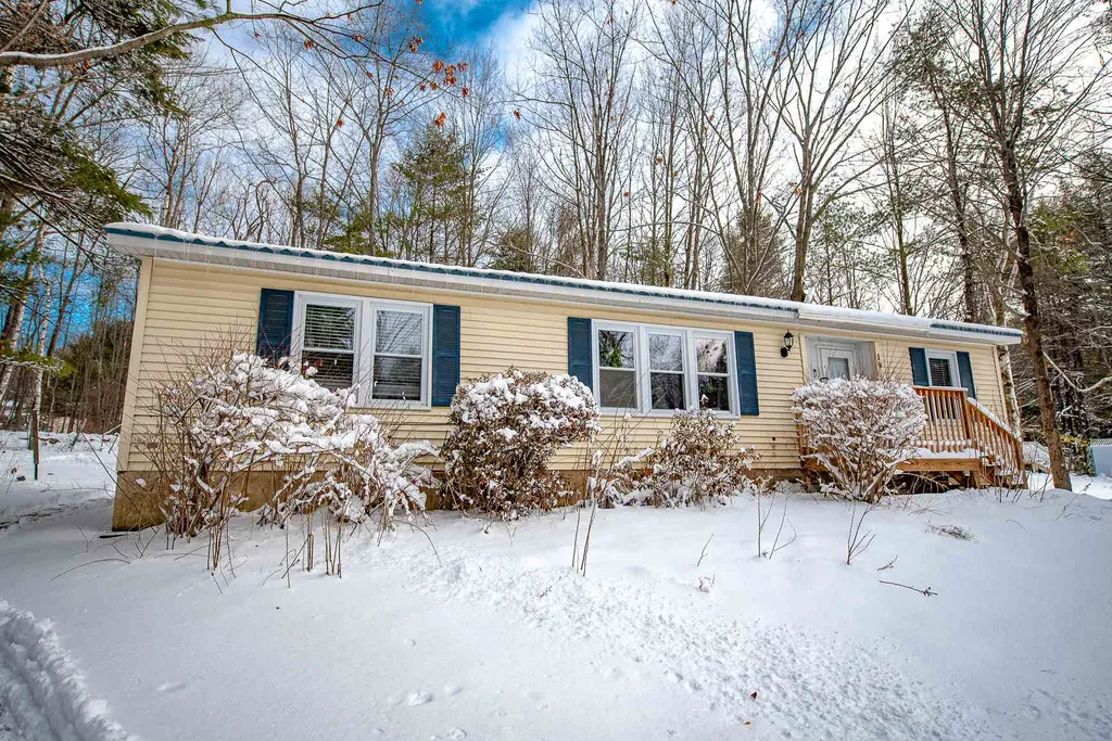 19 Silkwood Avenue Belmont NH 03220