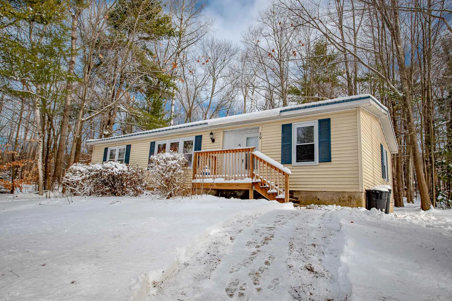 19 Silkwood Avenue Belmont NH 03220