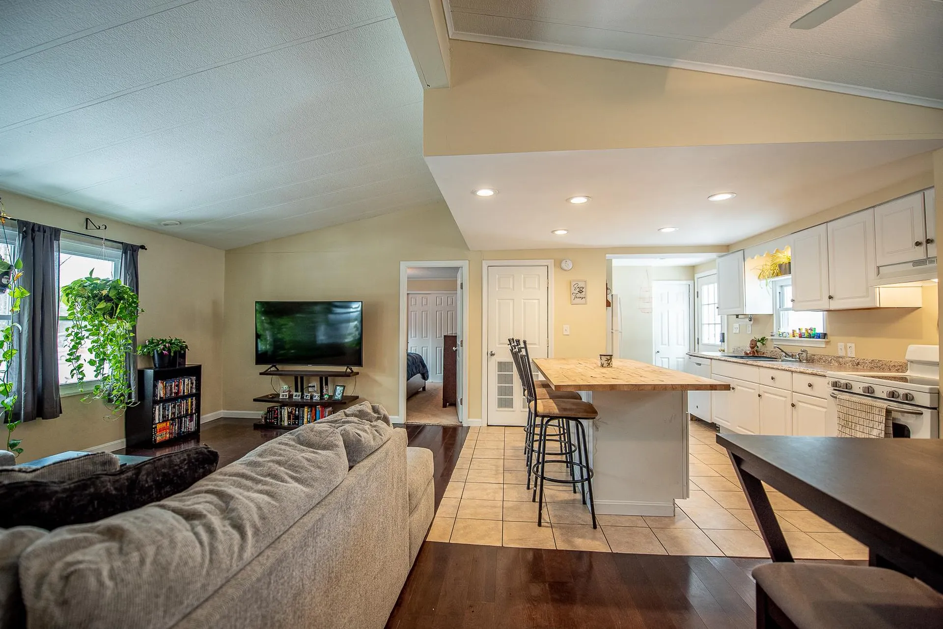 19 Silkwood Avenue Belmont NH 03220