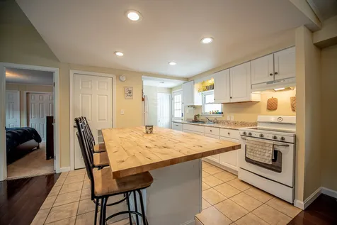 19 Silkwood Avenue Belmont NH 03220