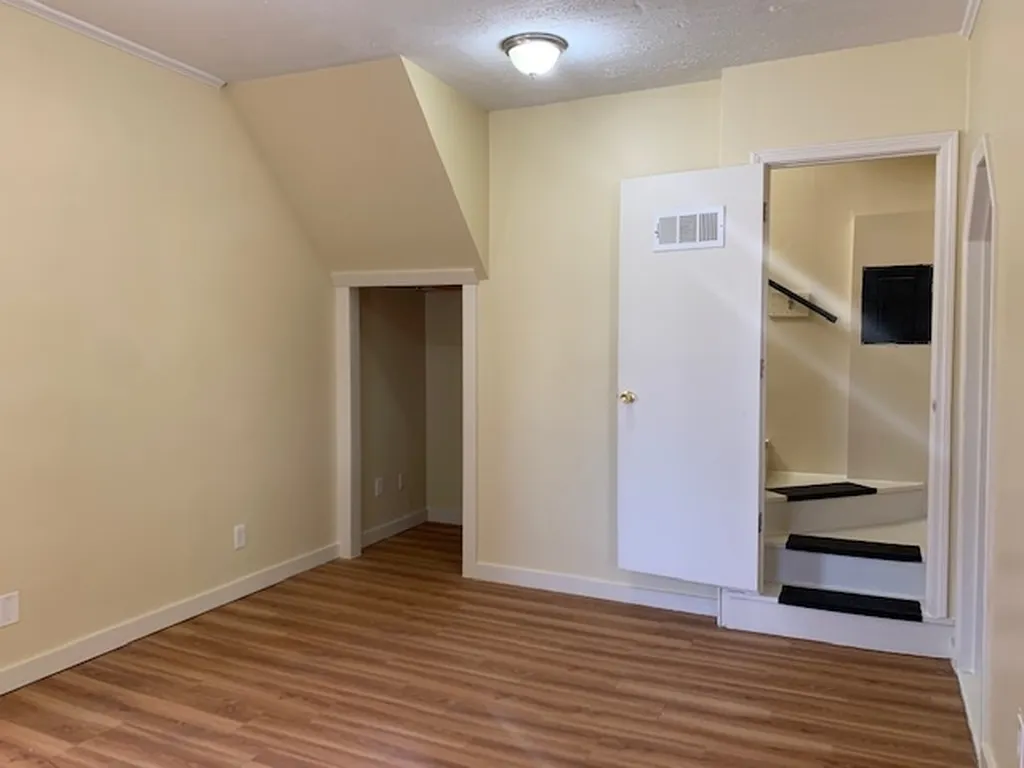 71 East Bow Street Franklin NH 03235