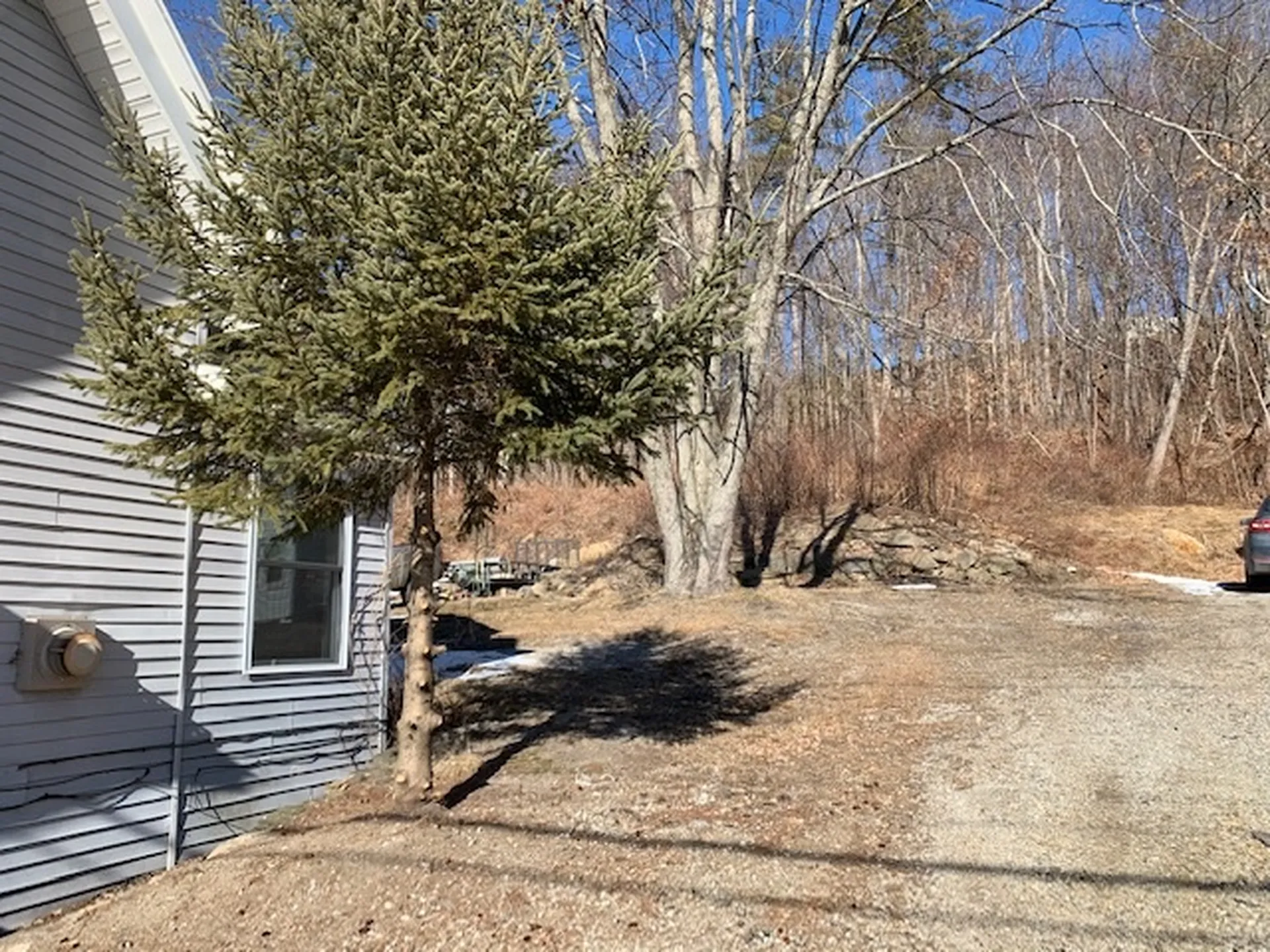 71 East Bow Street Franklin NH 03235