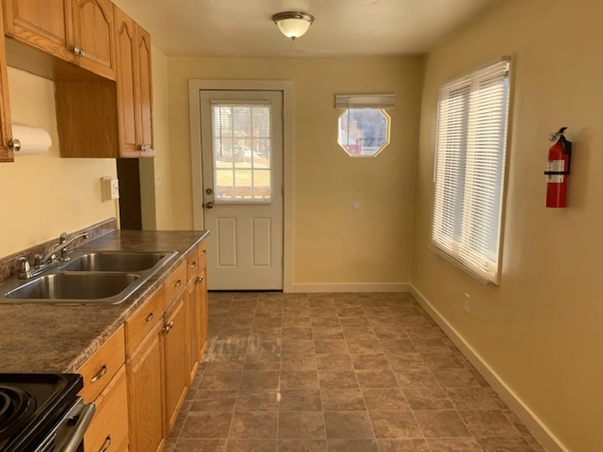 71 East Bow Street Franklin NH 03235