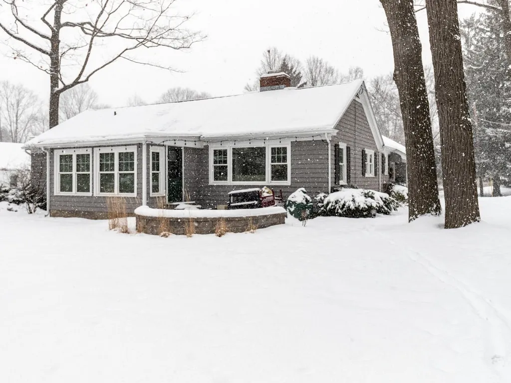 55 Glen Road Burlington VT 05401
