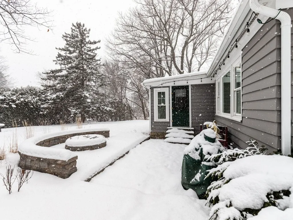 55 Glen Road Burlington VT 05401