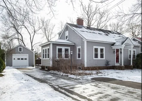 21 Railroad Avenue Rochester NH 03839