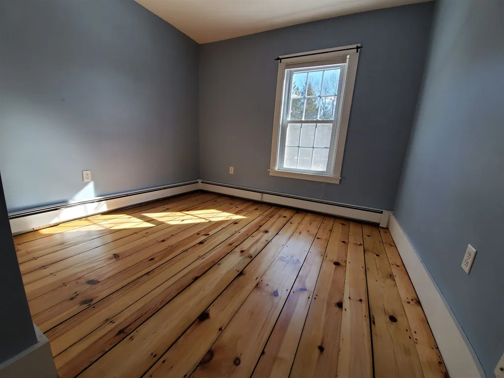 45 Little River Road Kingston NH 03848