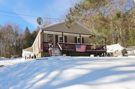 750 Percy Road Stark NH 03582