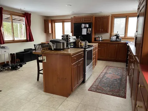 10 Webster Road Newport NH 03773
