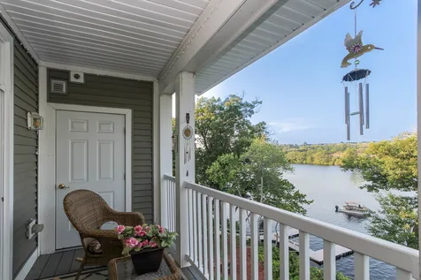 55 River Front Drive Manchester NH 03102