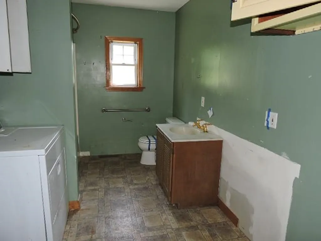78 Line Road Alburgh VT 05440
