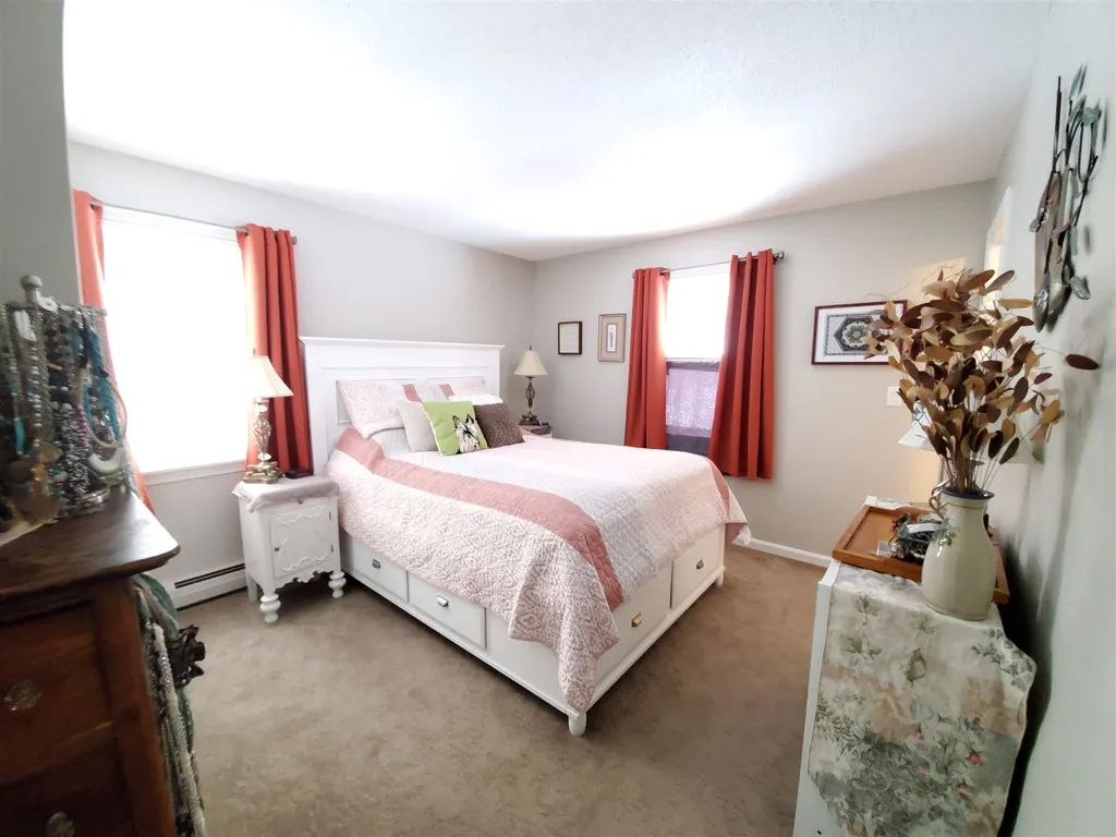 30 Hawley Drive Enfield NH 03748