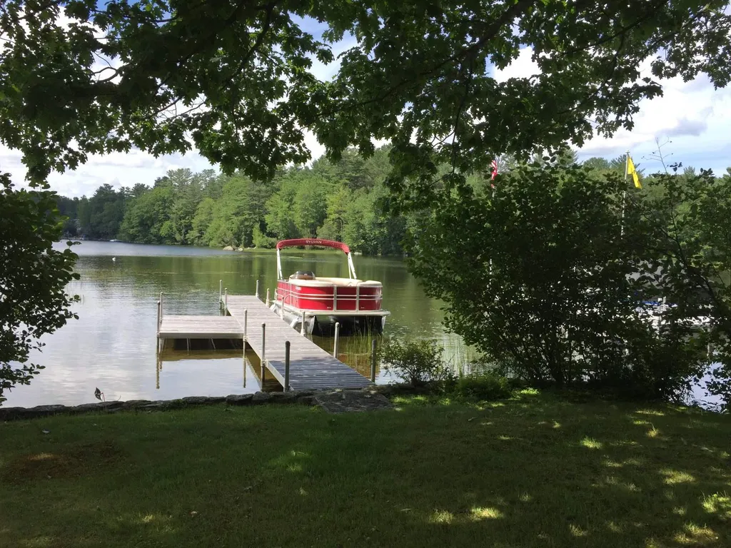 30 Hawley Drive Enfield NH 03748