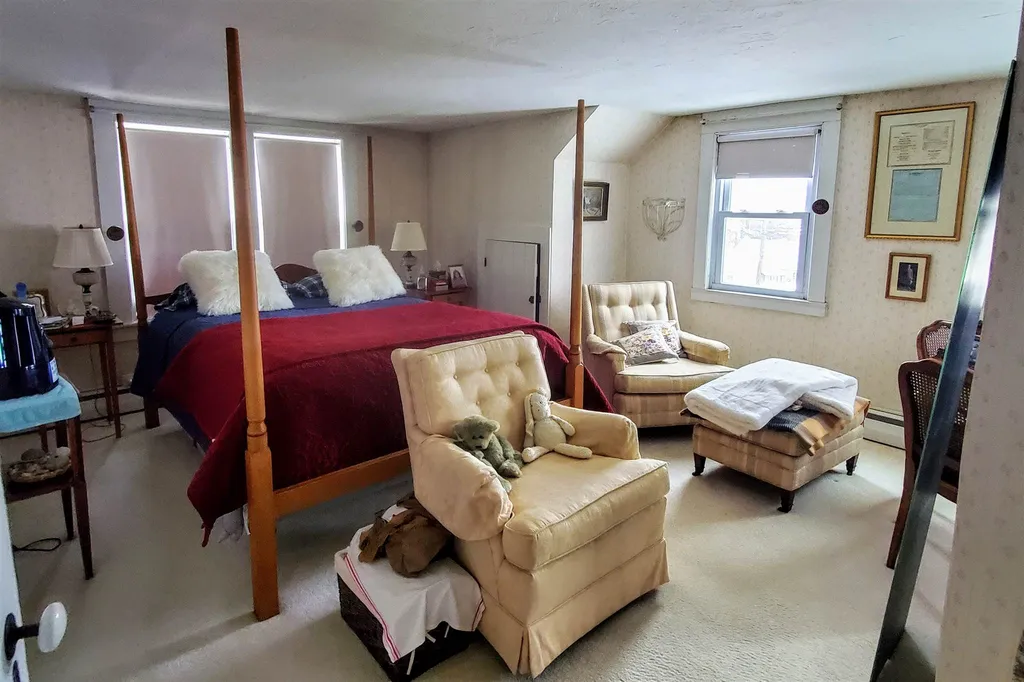 24 High Street Laconia NH 03246