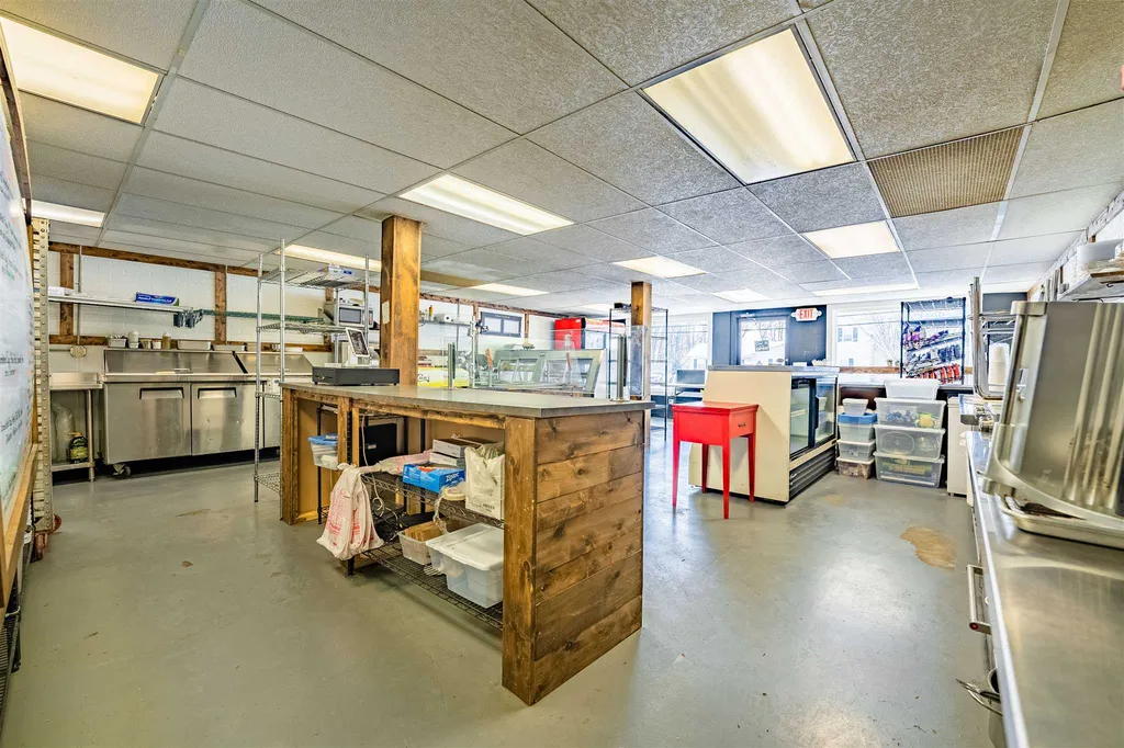 506 Porters Point Road Colchester VT 05446