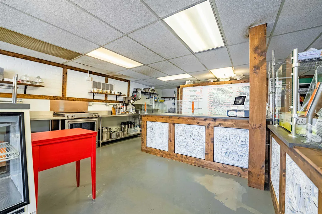 506 Porters Point Road Colchester VT 05446
