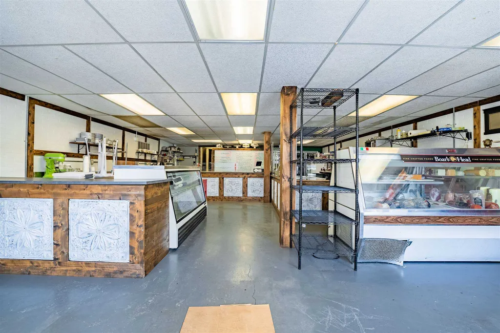 506 Porters Point Road Colchester VT 05446