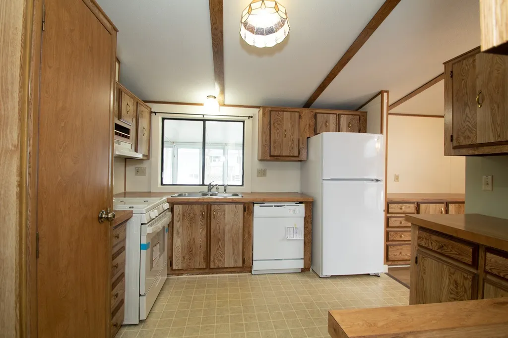 121 Pine Ridge Road Loudon NH 03307