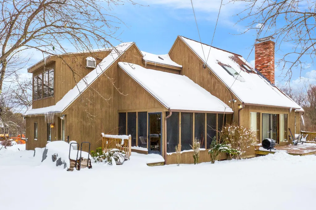58 Briar Hill Road New Boston NH 03070