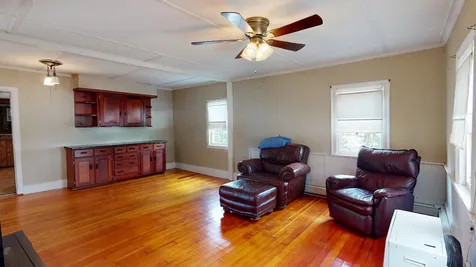 148 E Main Street Tilton NH 03276