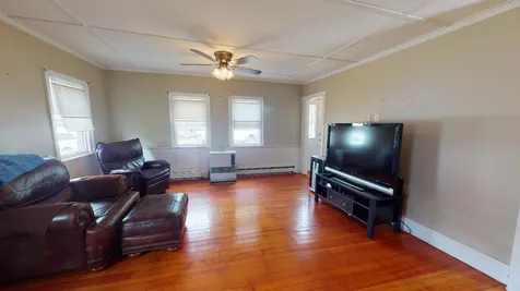 148 E Main Street Tilton NH 03276