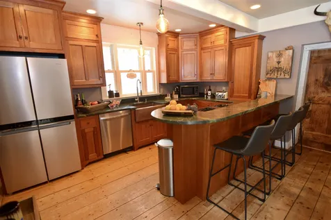 202 Village Road Wilmot NH 03287