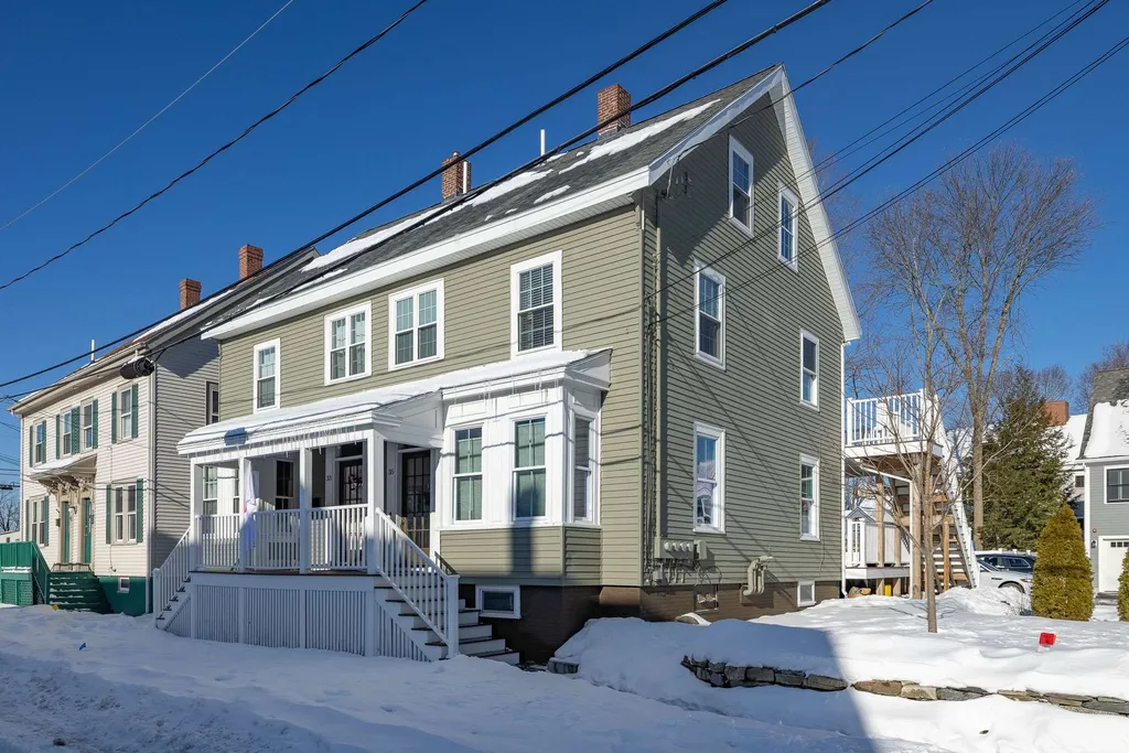 35 Columbia Street Portsmouth NH 03801