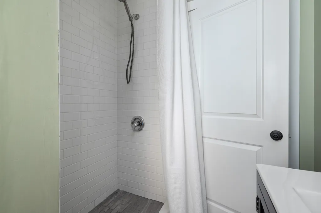 35 Columbia Street Portsmouth NH 03801