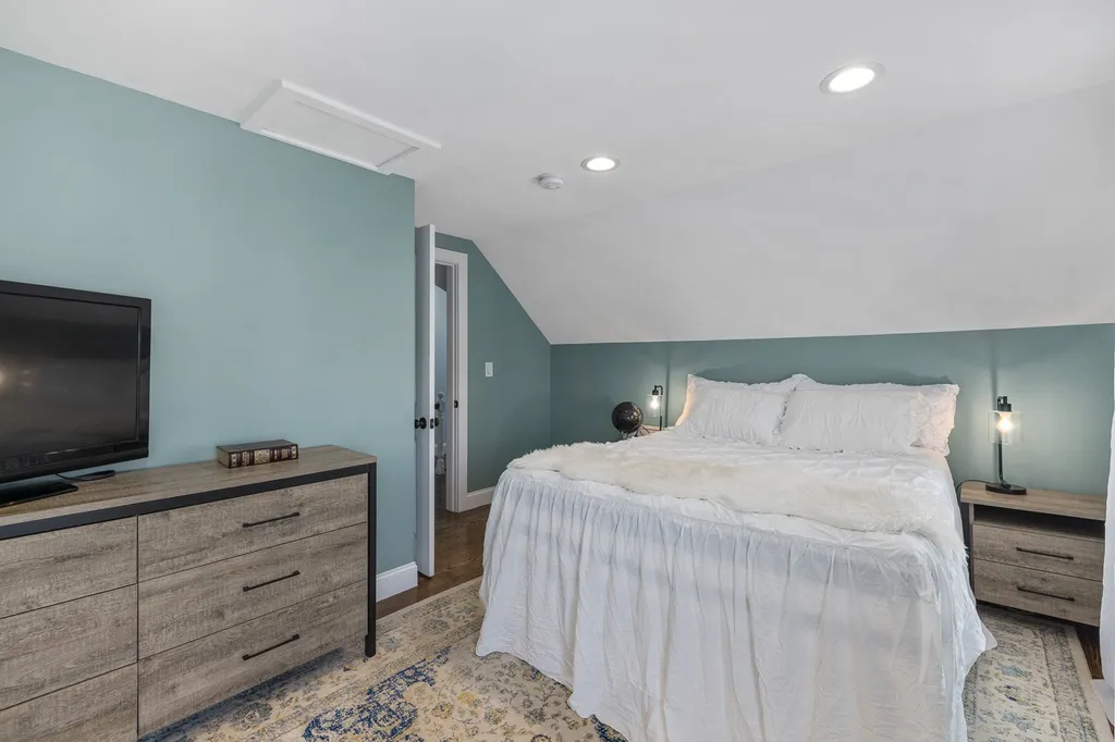 35 Columbia Street Portsmouth NH 03801