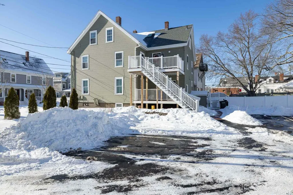 35 Columbia Street Portsmouth NH 03801