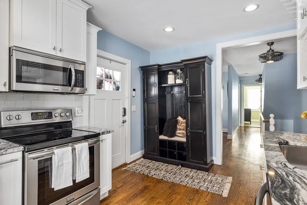 35 Columbia Street Portsmouth NH 03801