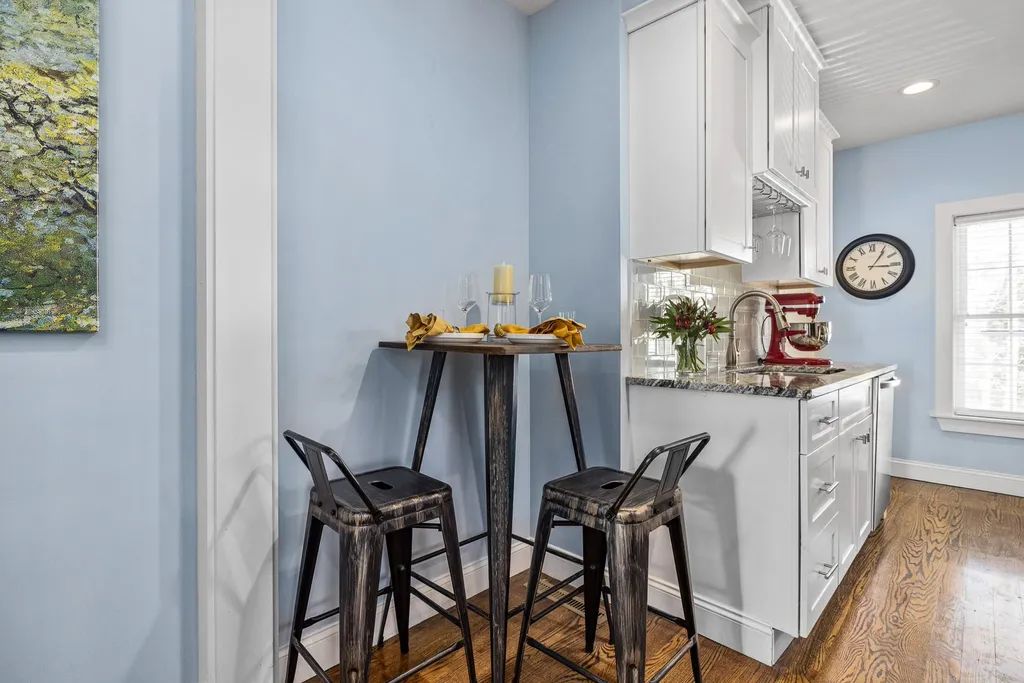 35 Columbia Street Portsmouth NH 03801