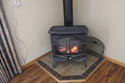 17 Savage Court Pembroke NH 03275