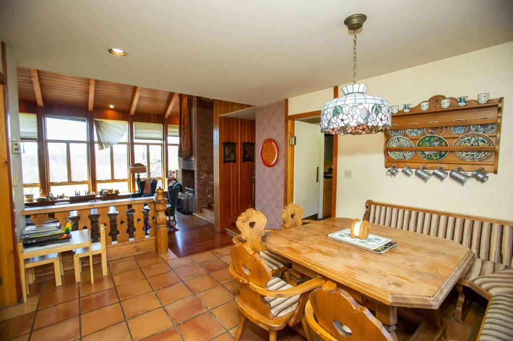 97 Churchill Lane Stowe VT 05672