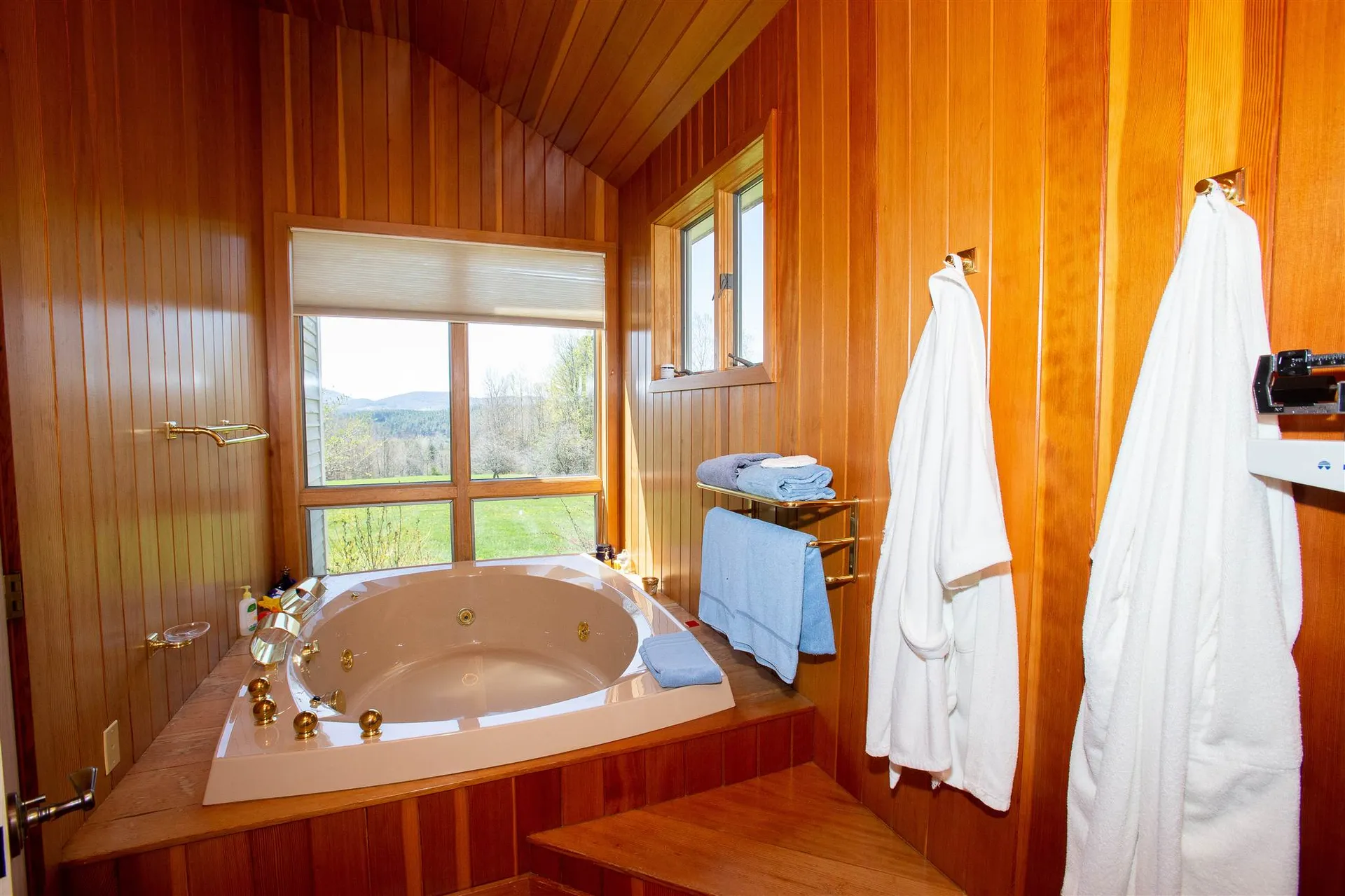 97 Churchill Lane Stowe VT 05672