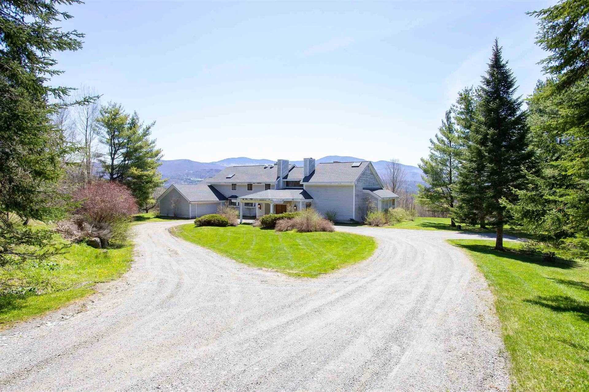 97 Churchill Lane Stowe VT 05672