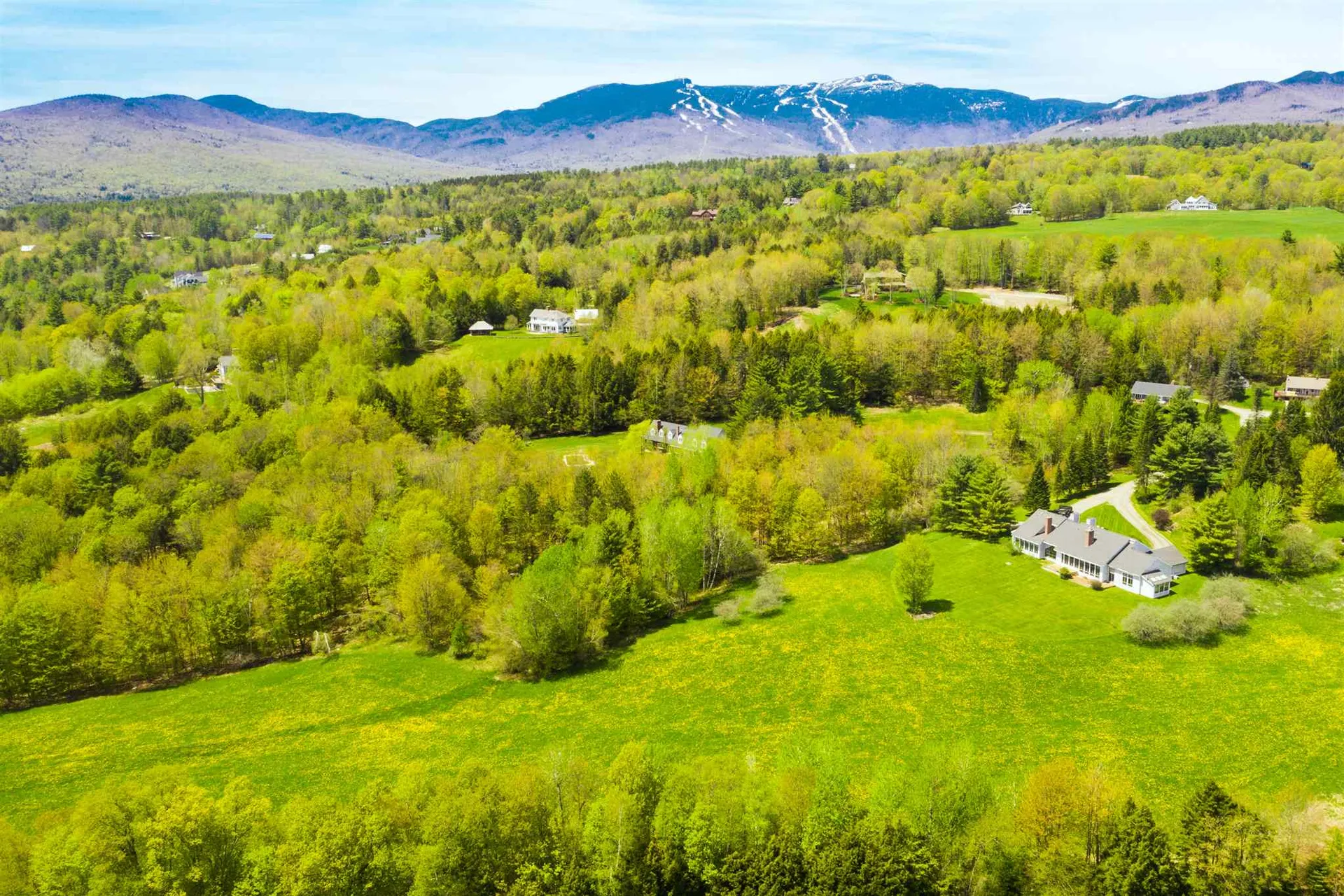 97 Churchill Lane Stowe VT 05672