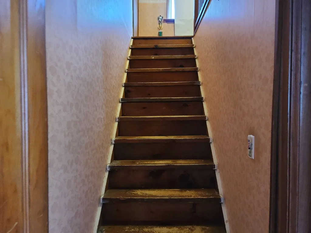24 Lyons Street Rochester NH 03867