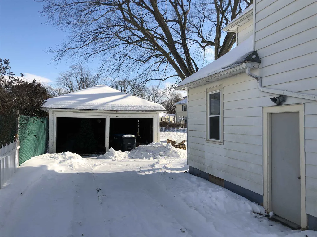 69 Russell Street Winooski VT 05404