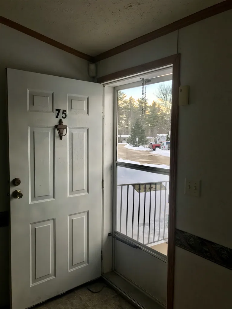75 Sycamore Boulevard Farmington NH 03835