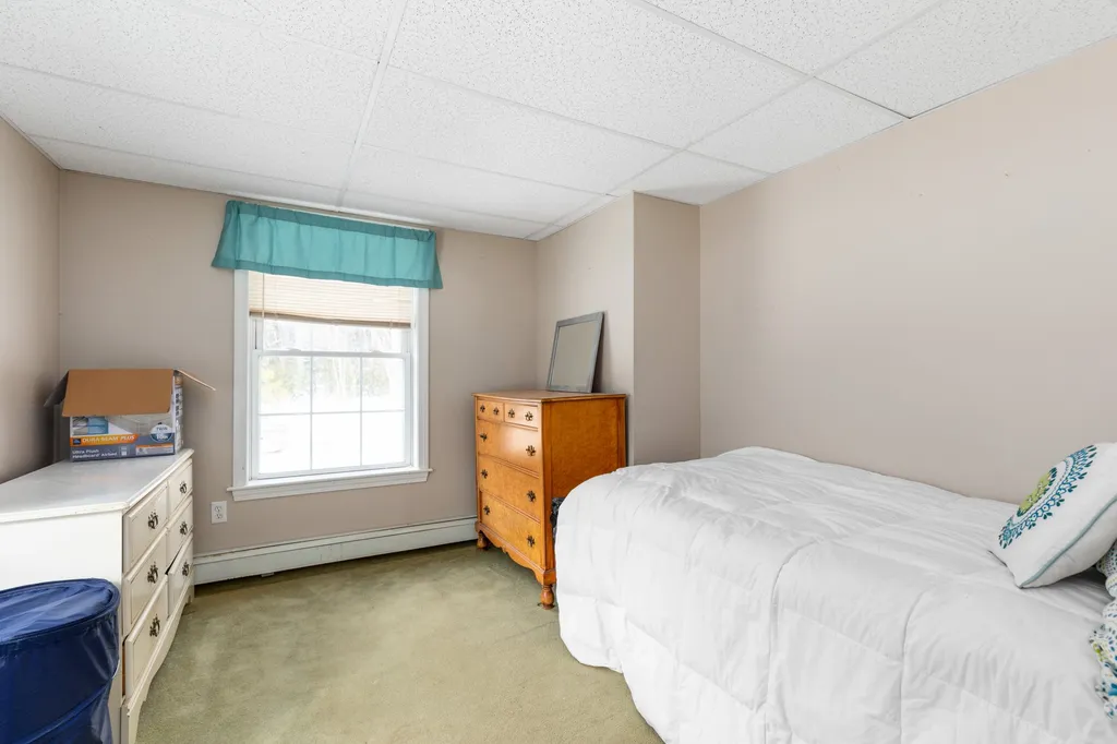 189 Lakeside Oaks Drive Barrington NH 03825