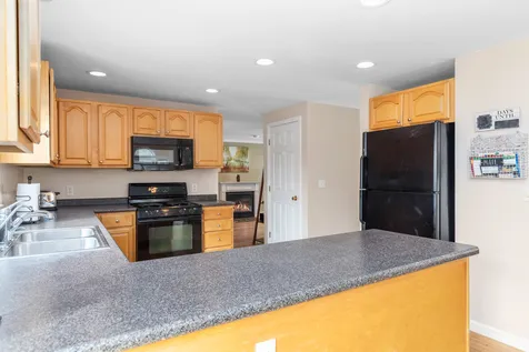 189 Lakeside Oaks Drive Barrington NH 03825