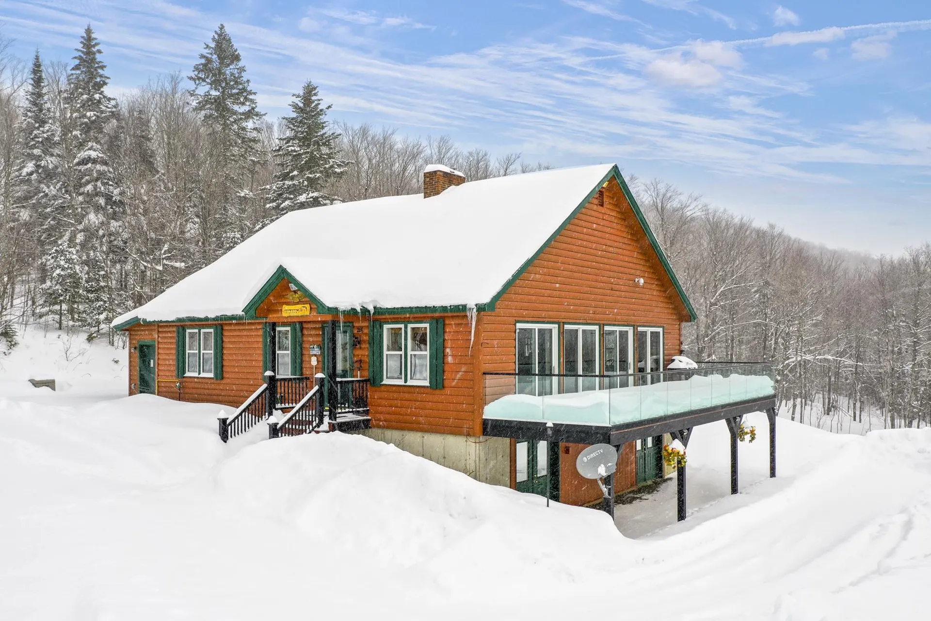 286 Golden Eagle Road Pittsburg NH 03592