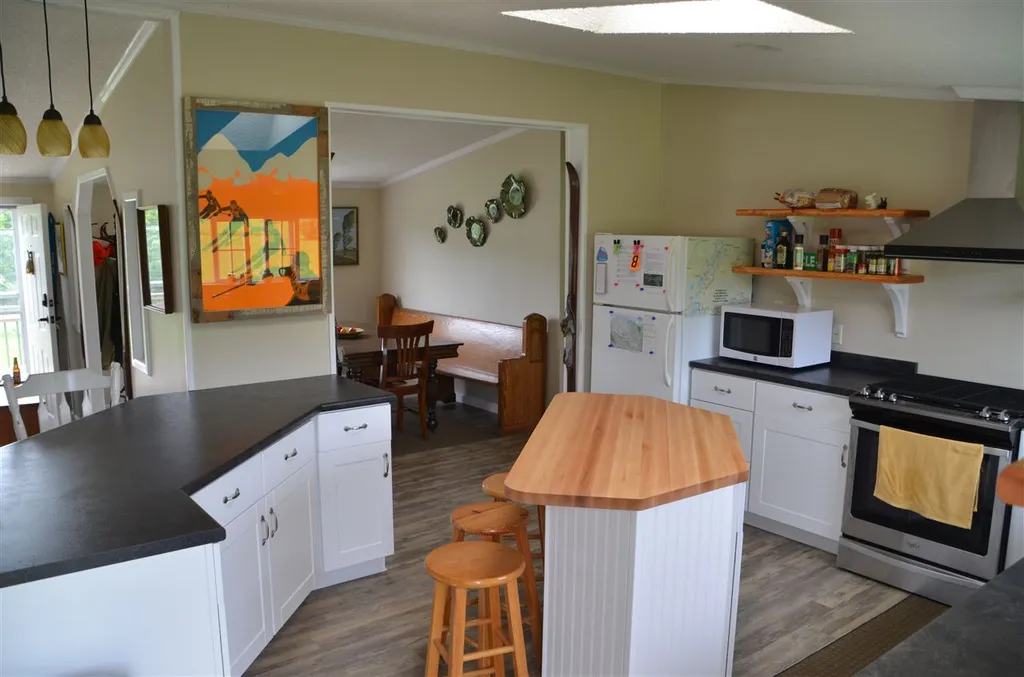1453 Marshall Newland Road Burke VT 05871