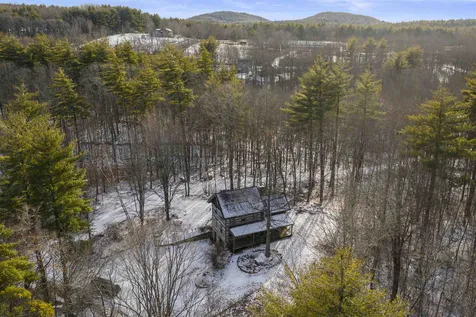 206 Nottingham Road Deerfield NH 03037